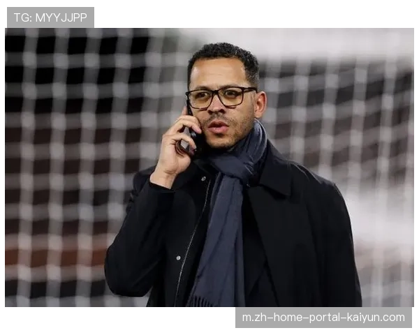 罗塞尼尔边后卫内收创造局部优势 但切尔西后点包抄战术被限制